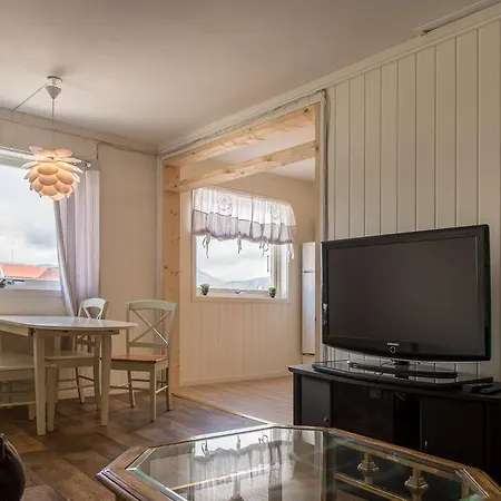 Holiday home Aurora Harbour House